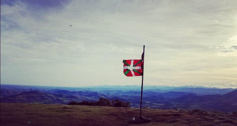 Les couleurs basques : origines, singularités et symboliques