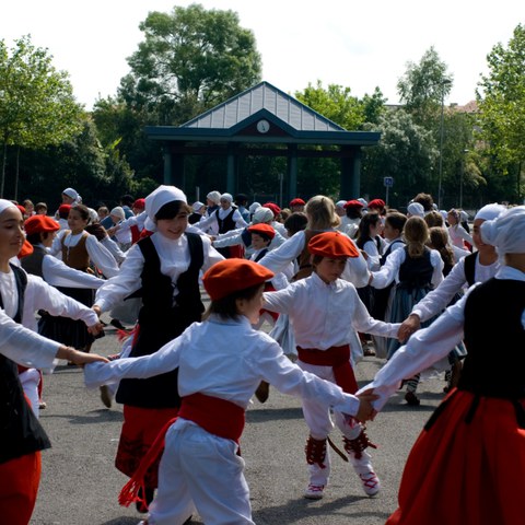 Journée de formation autour de la danse basque à Saint-Jean-Pied-de-Port