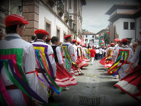 Arrola (Groupe de danse)