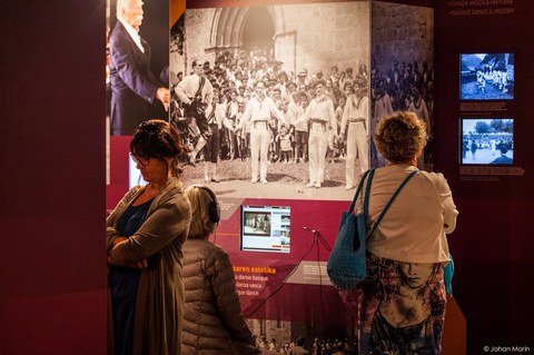 Exposition "SOKA, regards sur la danse basque" 