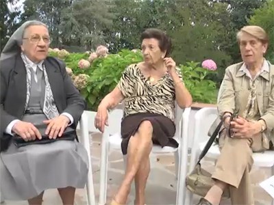 Arantza Goikoetxea, Karmele et Maria Rosa Lopategi